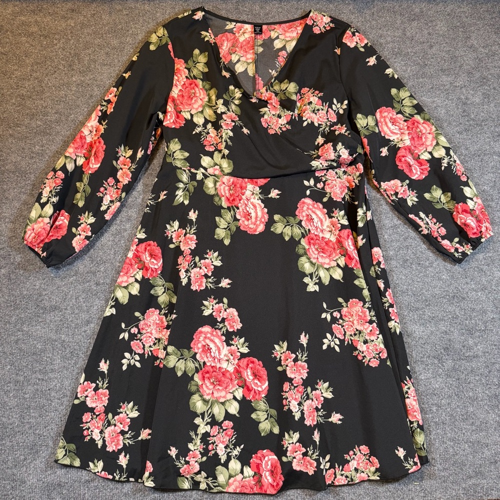 Shein Curve Floral Long Sleeve‎ Dress Size 1XL Black Rose